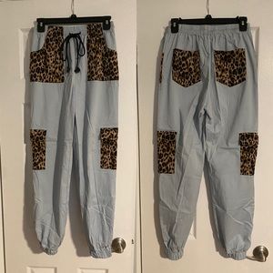 Leopard pocket jogger pants
